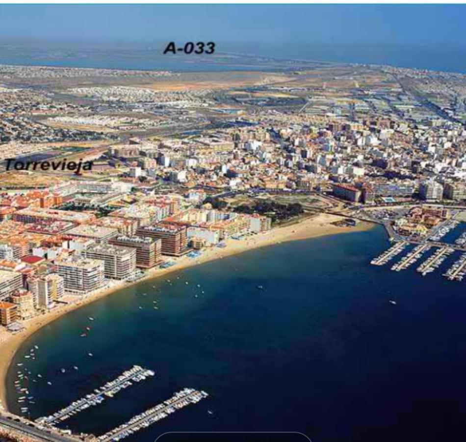 Vakantiehuis Piso De 4 Habitaciones A 50 Metros De La Playa El Acequion, Torrevieja Torrevieja